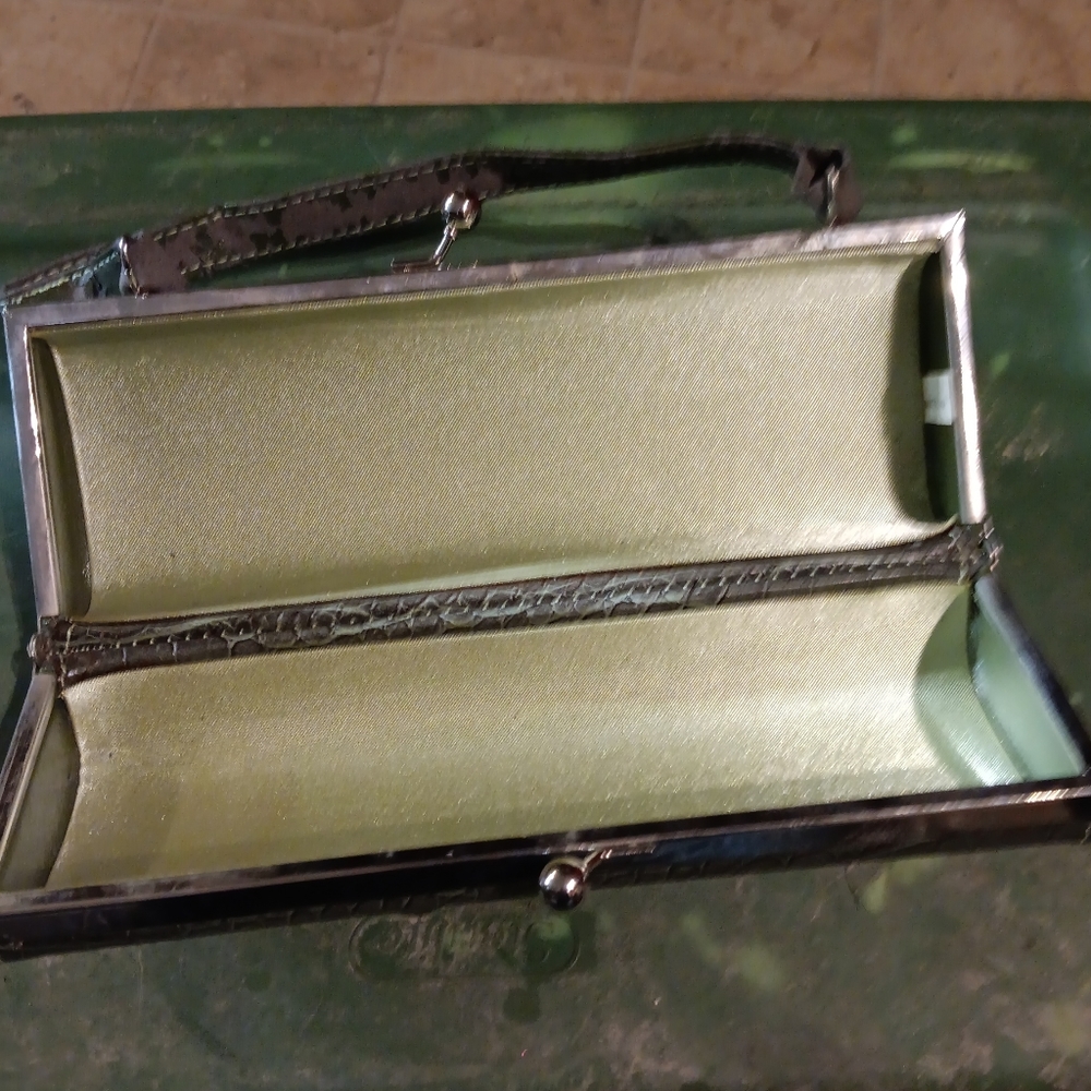 Clutch Purse - Picture 4 of 4